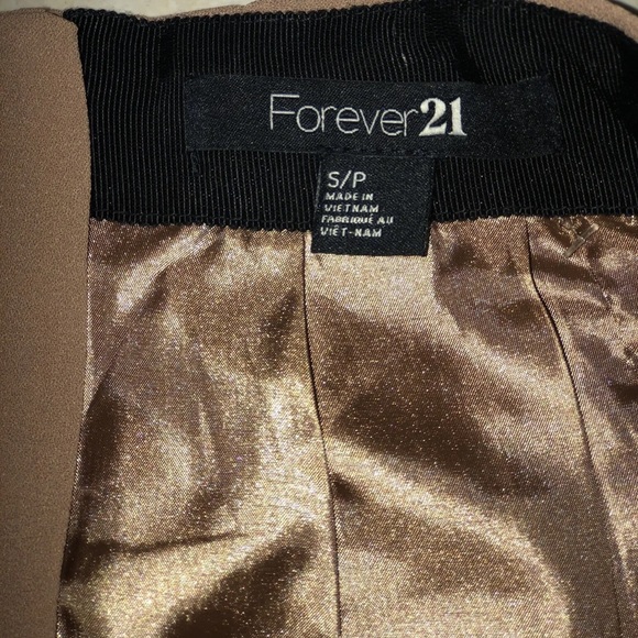$5 Forever 21 skirt new with tags size small. $5 if bundled - Picture 10 of 11